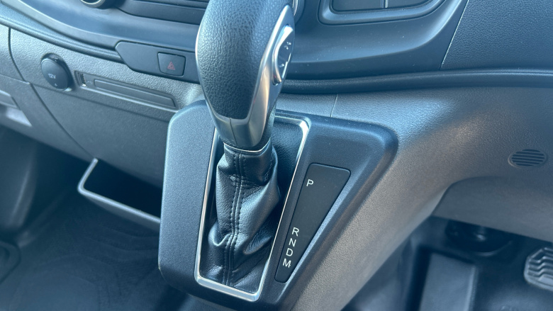 Ford Transit 350 L3 Diesel Fwd 2.0 EcoBlue 130ps H2 Leader Van Auto